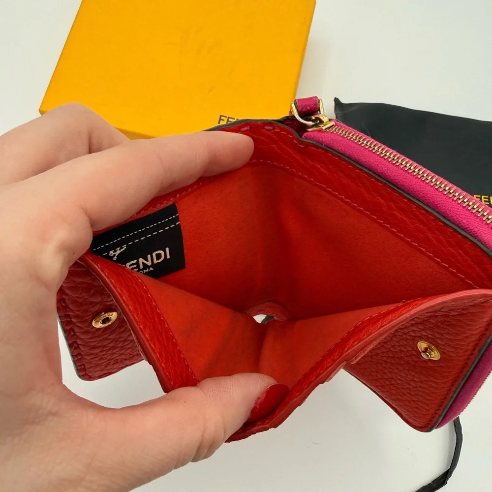 Fendi Celleria Leather Compact Wallet - Picture 7 of 8